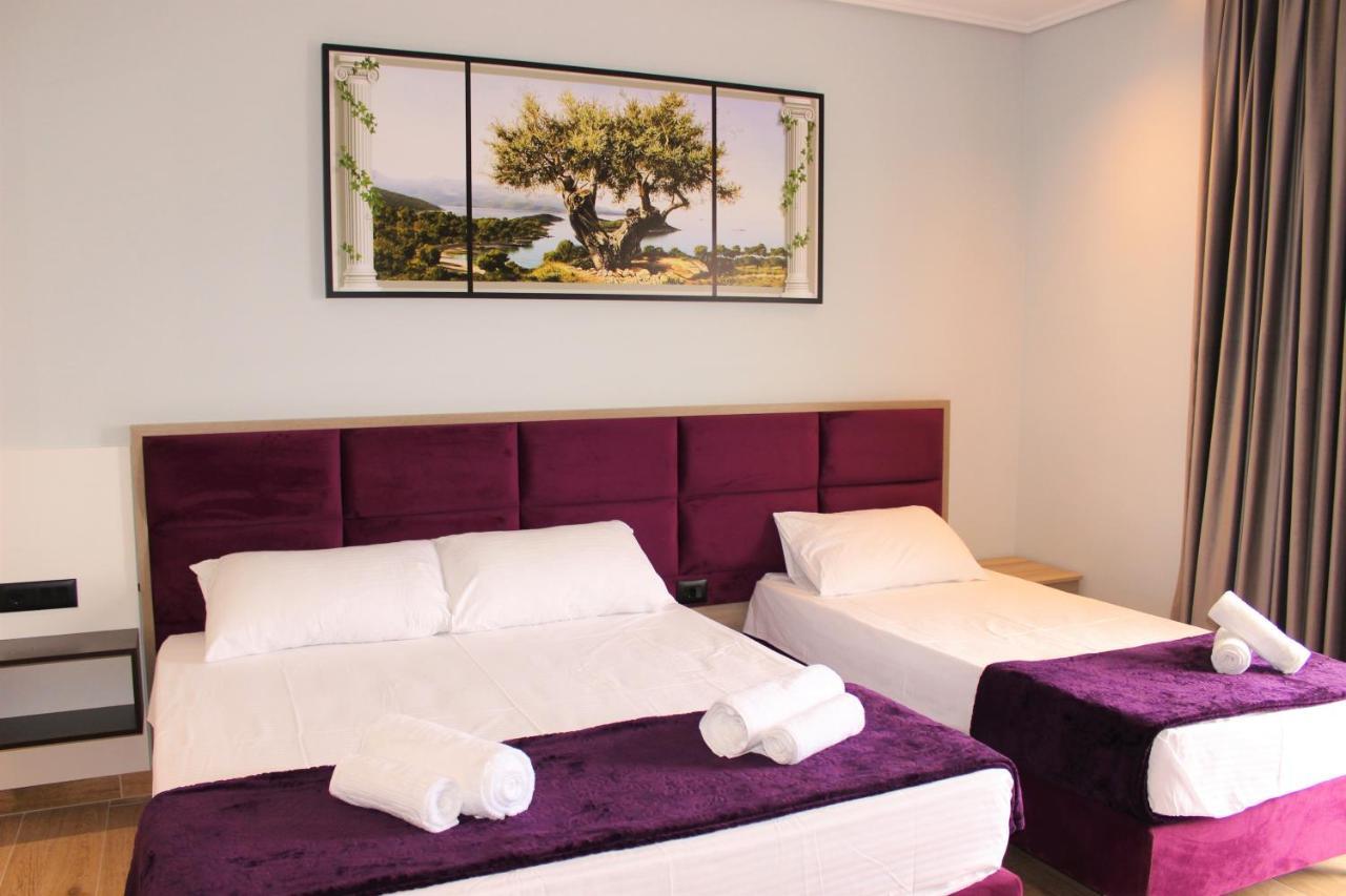 Bebi Hotel And Apartments Sarande Exterior photo