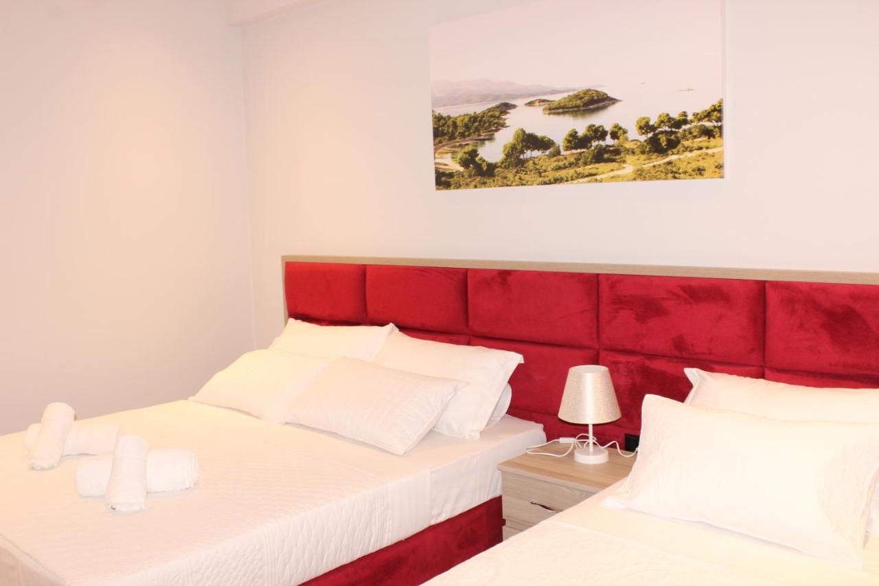 Bebi Hotel And Apartments Sarande Exterior photo