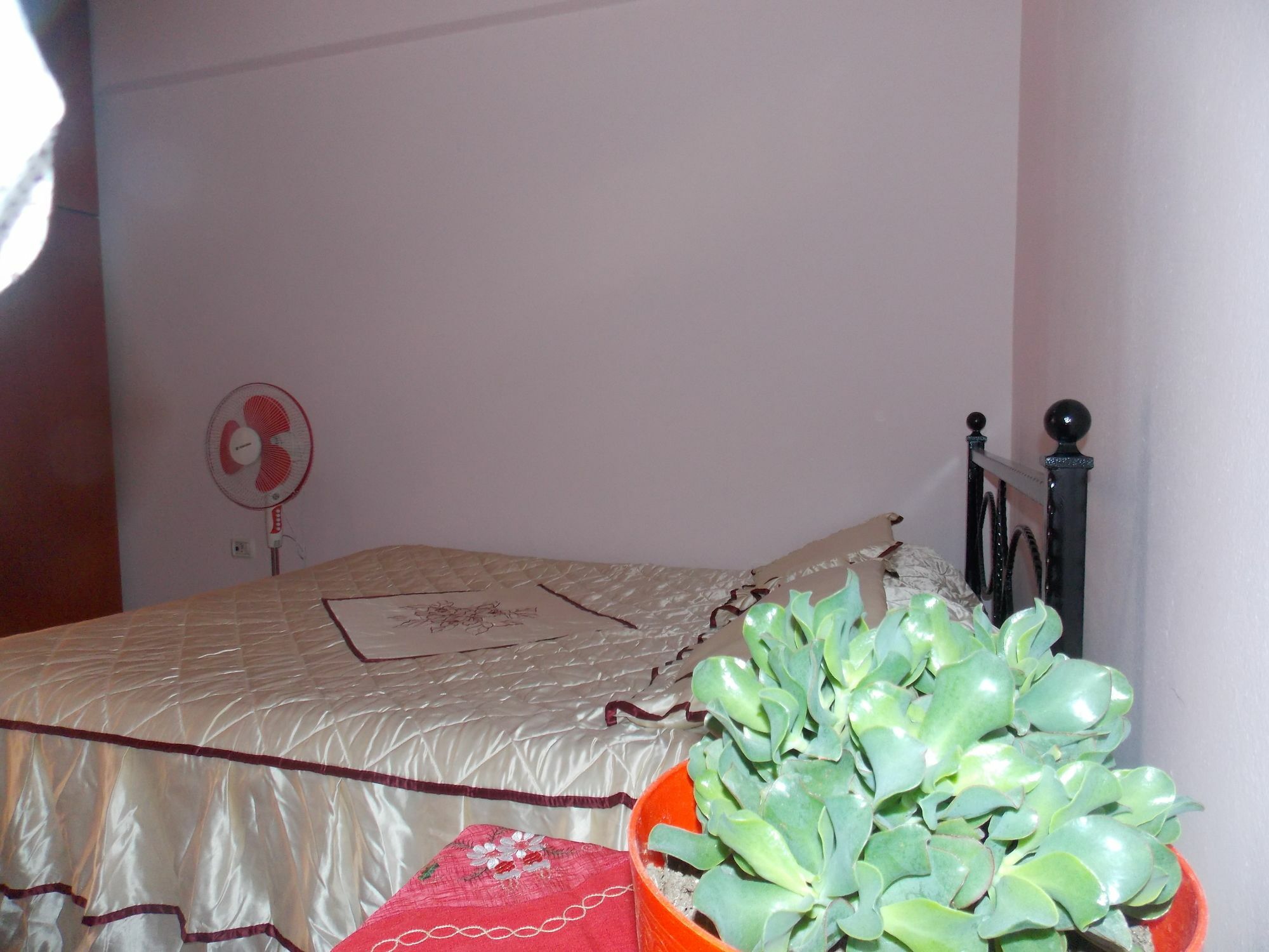 Bebi Hotel And Apartments Sarande Exterior photo