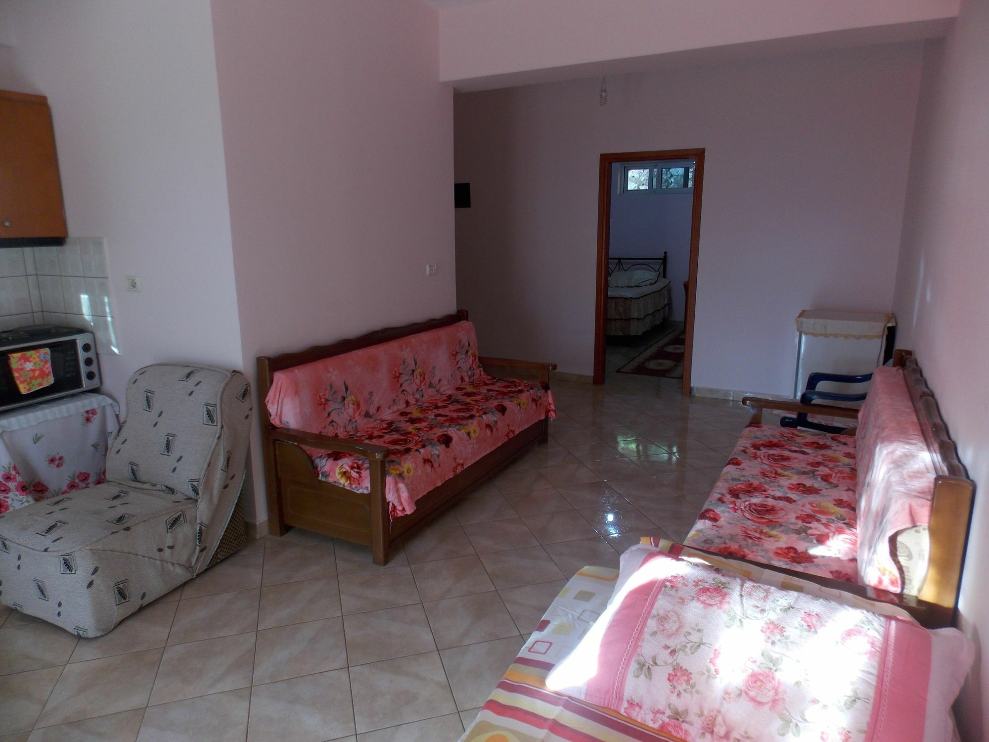 Bebi Hotel And Apartments Sarande Exterior photo